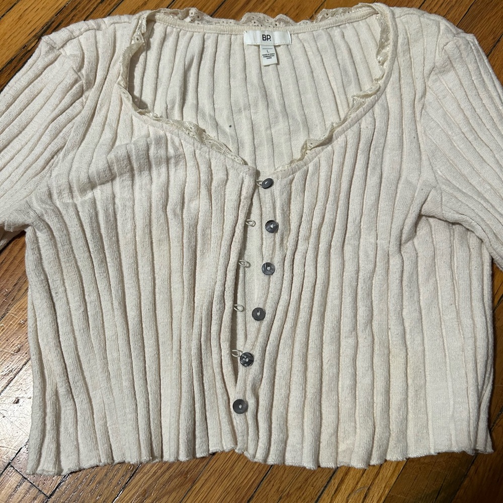Cropped creamy button up cardigan